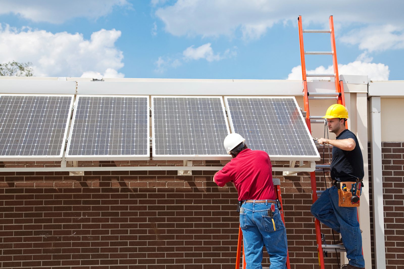 Kako so solarne celice pri sosedu znižale stroške elektrike